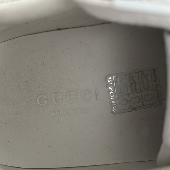 WOMEN'S GG EMBOSSED SNEAKER - Picture 4 of 7